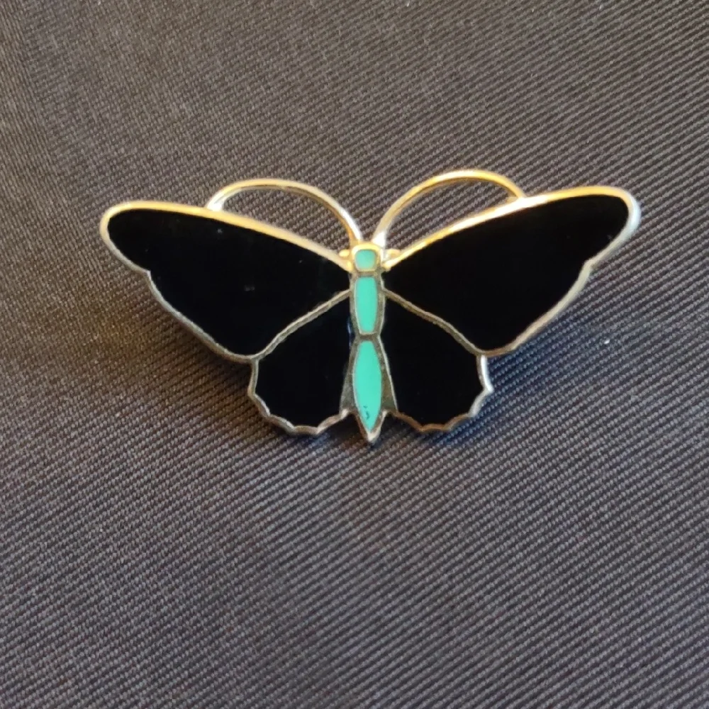 2 Butterfly Brooches Collection - Picture 4 of 5